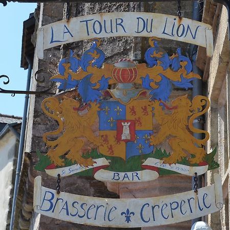مبيت وإفطار روشيفور أو تير La Tour Du Lion المظهر الخارجي الصورة
